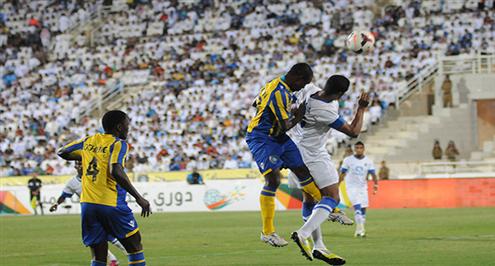 إيقاف شراحيلي مباراتين وتغريمه 10 آلاف ريال بسبب واقعة نيفيز